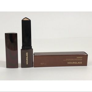 Hourglass (Warm Ivory) Vanish Foundation Stick